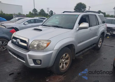 2006 Toyota 4Runner Sr5 Sport V6 z USA, uszkodzony, nr VIN JTEBU14R360104014